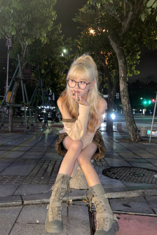 女儿男朋友是妈妈的爱豆的电视剧